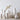 Collection de vases blancs
